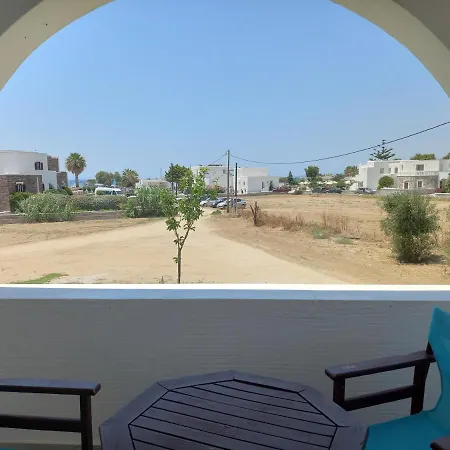 Joanna's On The Apartment Plaka (Naxos)