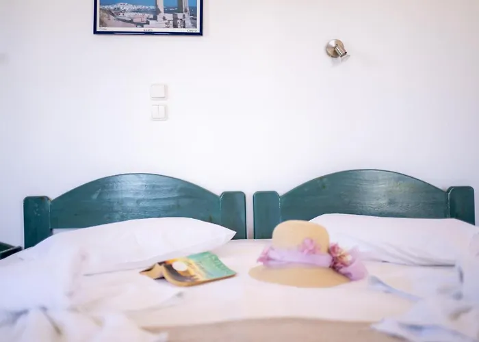 Joanna's On The Plaka (Naxos)